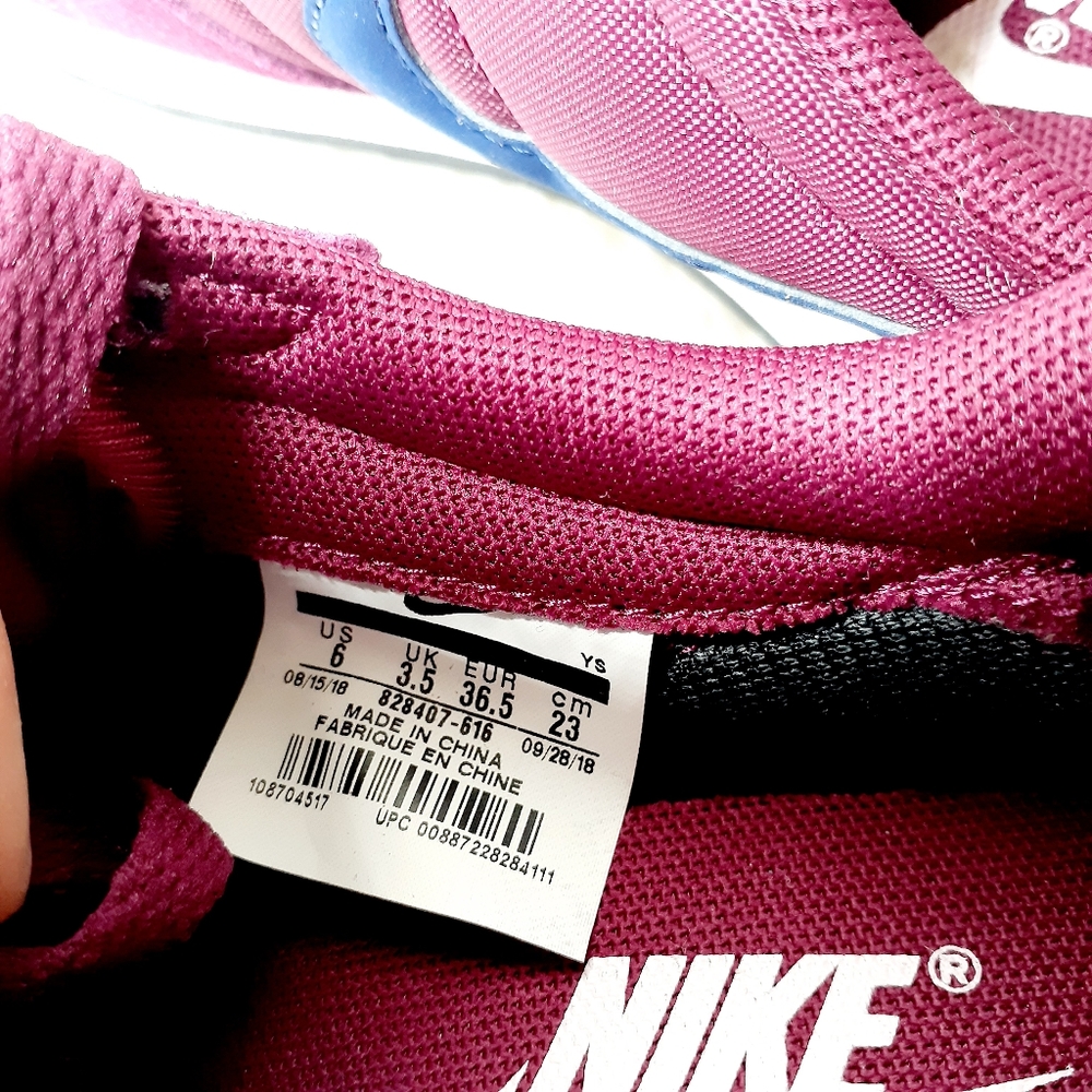 NEW Nike Internationalist True Berry women’s - Picture 13 of 15